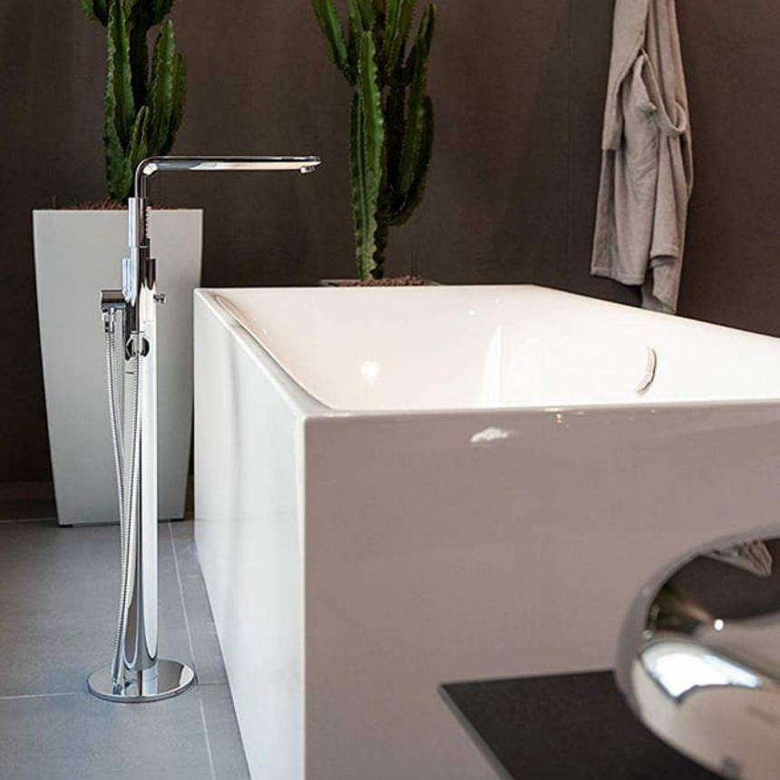 23792001 Смеситель для ванны GROHE Lineare, напольный, хром