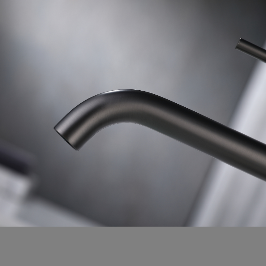 Смеситель для раковины LUSSO Classic M-size Black