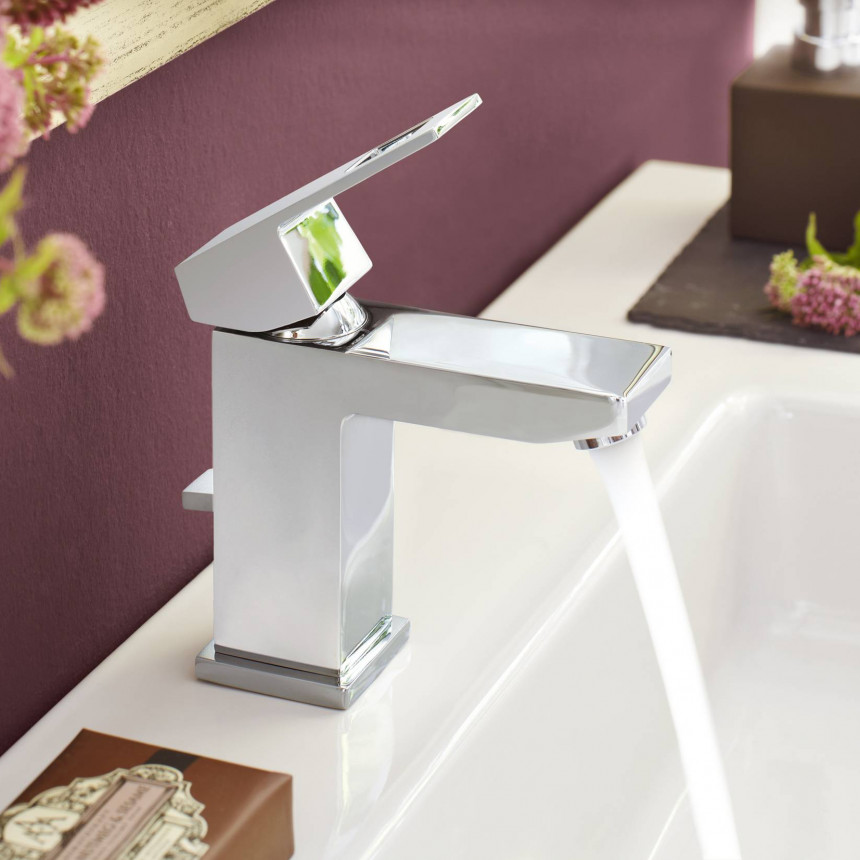 23127000 Eurocube OHM смесит. для раковины, сливн. гарн.